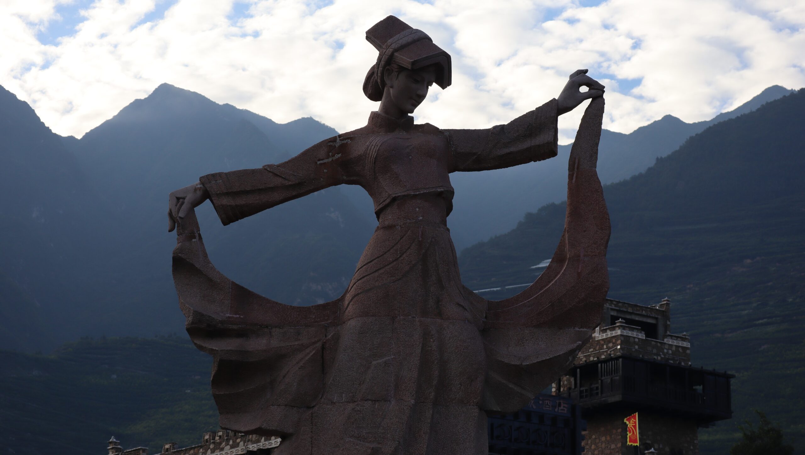 The Other Side of Town: Fengyi’s Emerging Cultural Mosaic